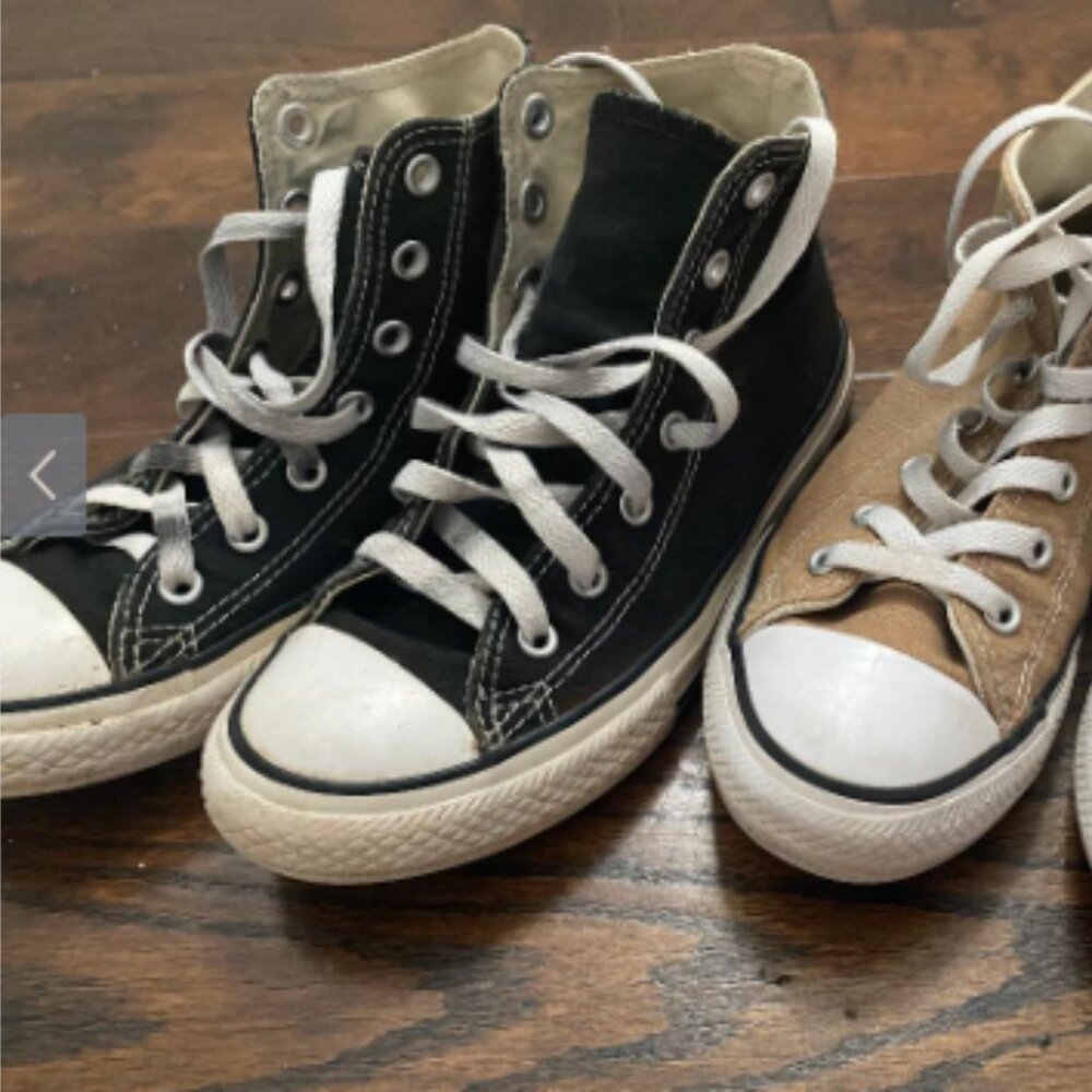 CONVERSE kids 2 pairs- size 2
